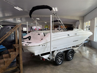 2026 Stingray 212SC