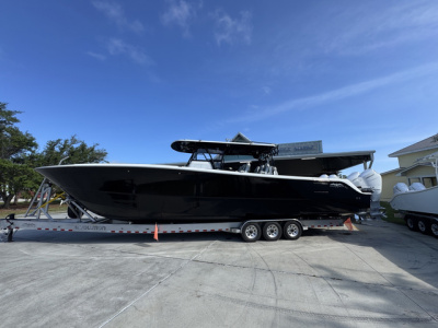 2022 Invincible CATAMARANS
