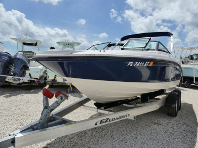 2018 Sea Ray SPX 210
