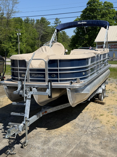 2015 Xcursion X-21C