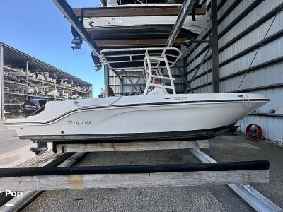 2023 Bayliner Trophy T22CC