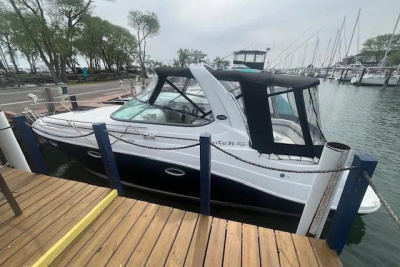 2007 Rinker 280 Express Cruiser