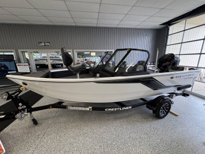 2026 Crestliner 1750 Hawk WT Jump seat