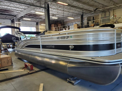 2021 Harris 250 Solstice