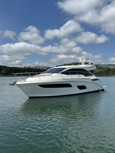 2017 Sea Ray Sundancer 460