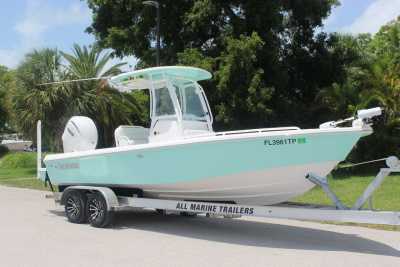 2022 Everglades 243 FISHING PACKAGE