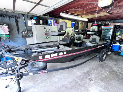 2023 Bass Tracker Classic XL