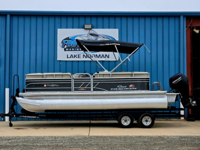 2023 Sun Tracker Party Barge® 20 DLX