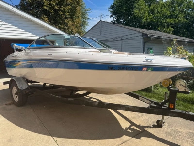 2008 Four Winns 180 HORIZON