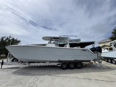2020 Invincible CATAMARANS