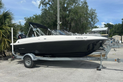2019 Bayliner VR4 Bowrider OB