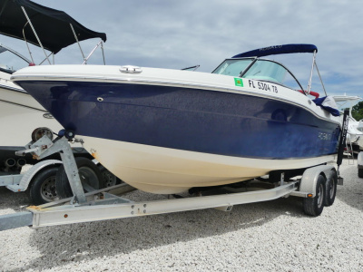 2014 Robalo R207