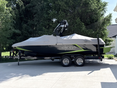 2016 Axis T22