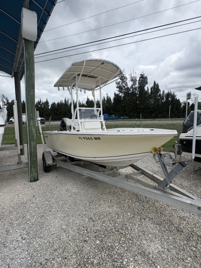 2005 Mckee Craft 18