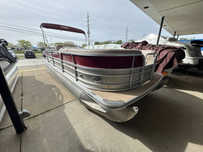 2013 Xcursion X21C