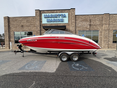 2012 Yamaha SX240 HO w/180HP Twin Jet Engine and Trailer Included