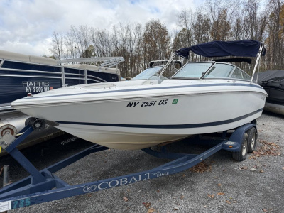 1999 Cobalt 226