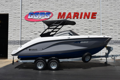 2026 Yamaha AR