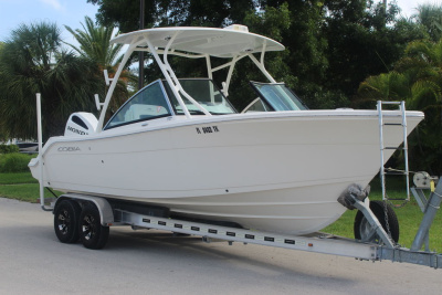 2021 Cobia 240 DC