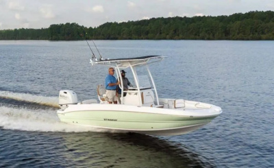 2027 Stingray 206 CC