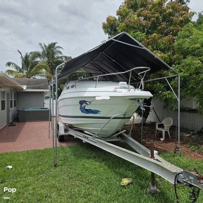 1999 Wellcraft Martinique 2400