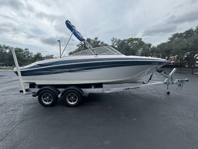 2005 Four Winns Horizon 210