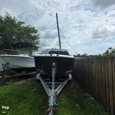 2008 Regal FASDECK 2520