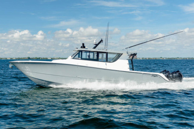 2027 Invincible 46� Pilothouse