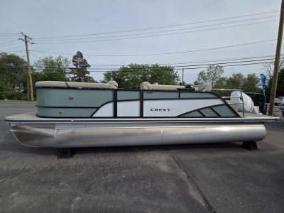 2026 Crest Conquest 230 SLS Tri-Toon 200hp, Trailer and Extended Rear Deck