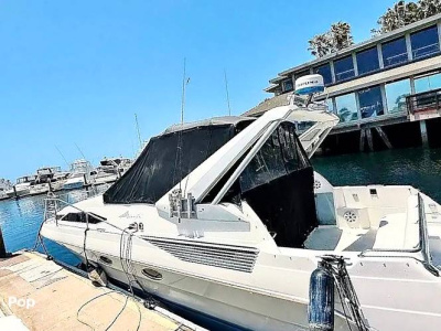 1990 Bayliner 3555 Avanti