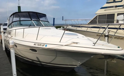 2004 Cruisers 3372 Express