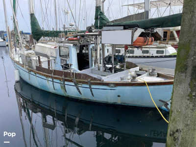 1977 Bluewater 38 Ingrid