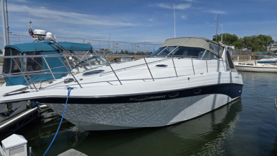1997 Crownline 330 CR