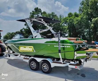 2021 Malibu 22 LSV