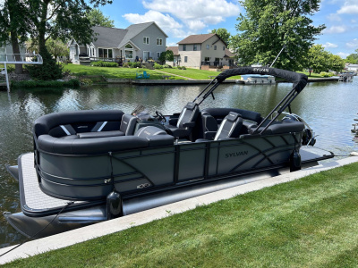 2026 Sylvan 150HP XL 4-Stroke