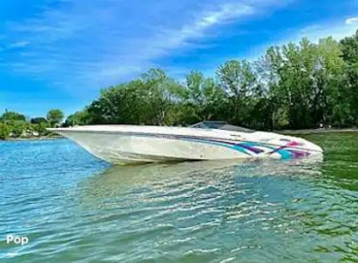 1997 Fountain Lightning 35