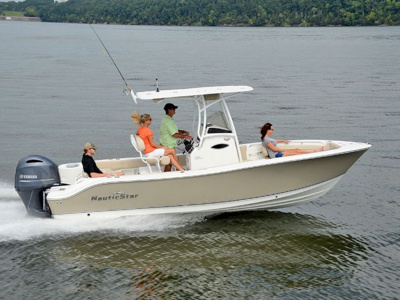 2017 Nautic Star 2302 Legacy