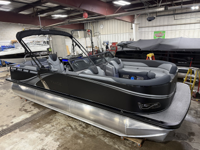 2026 Tahoe LTZ 2385 Elite Windshield Tritoon & 300HP Honda Mclaren Performance 4-Stroke
