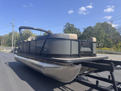 2026 SunChaser Geneva Sport 23 LR DH Tri-Toon w/150 and Trailer