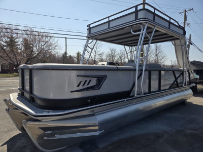 2026 Crest Caribbean 250 Double-Decker Tri-Toon w/250hp, Trailer