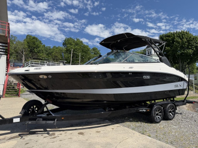 2024 Sea Ray SLX