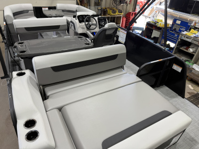 2026 Princecraft Vectra 21 RL Swingback Dinette Pontoon & Mercury 4-Stroke EFI