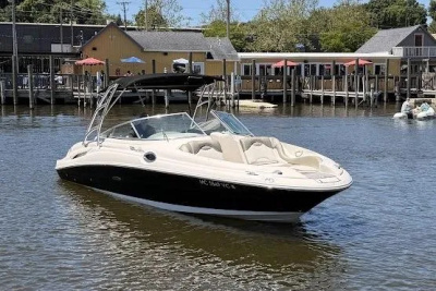 2006 Sea Ray 270 Sundeck