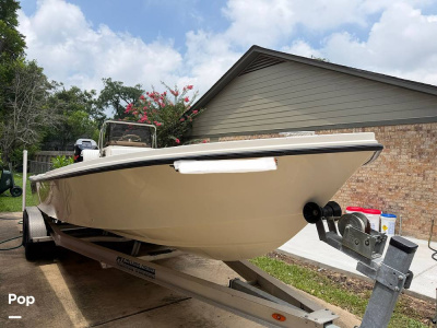 2001 Parker Big Bay 2300T