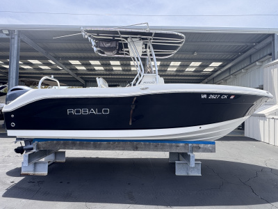 2018 Robalo R200