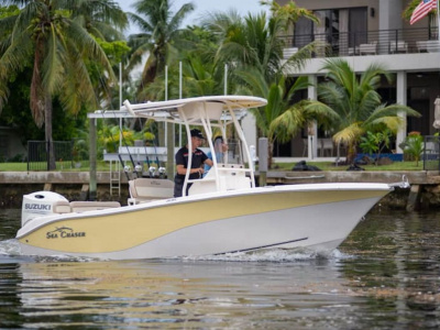 2023 Sea Chaser HFC CENTER CONSOLE