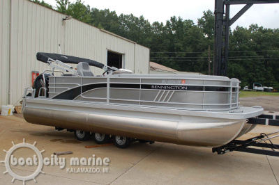 2023 Bennington L Series 21