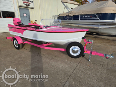 2026 Starcraft 57 Ski Champ Pink Edition