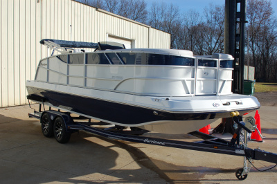 2024 Hurricane FunDeck OB