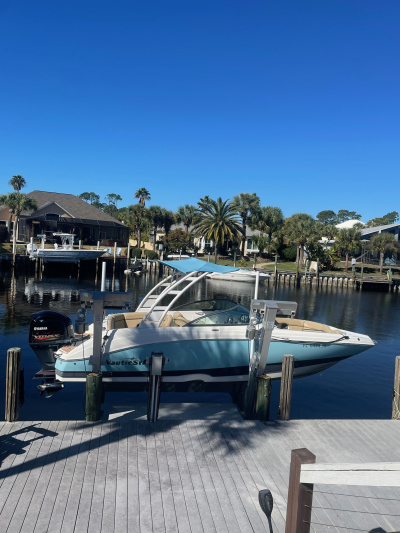 2019 Nautic Star 243 DC Deck